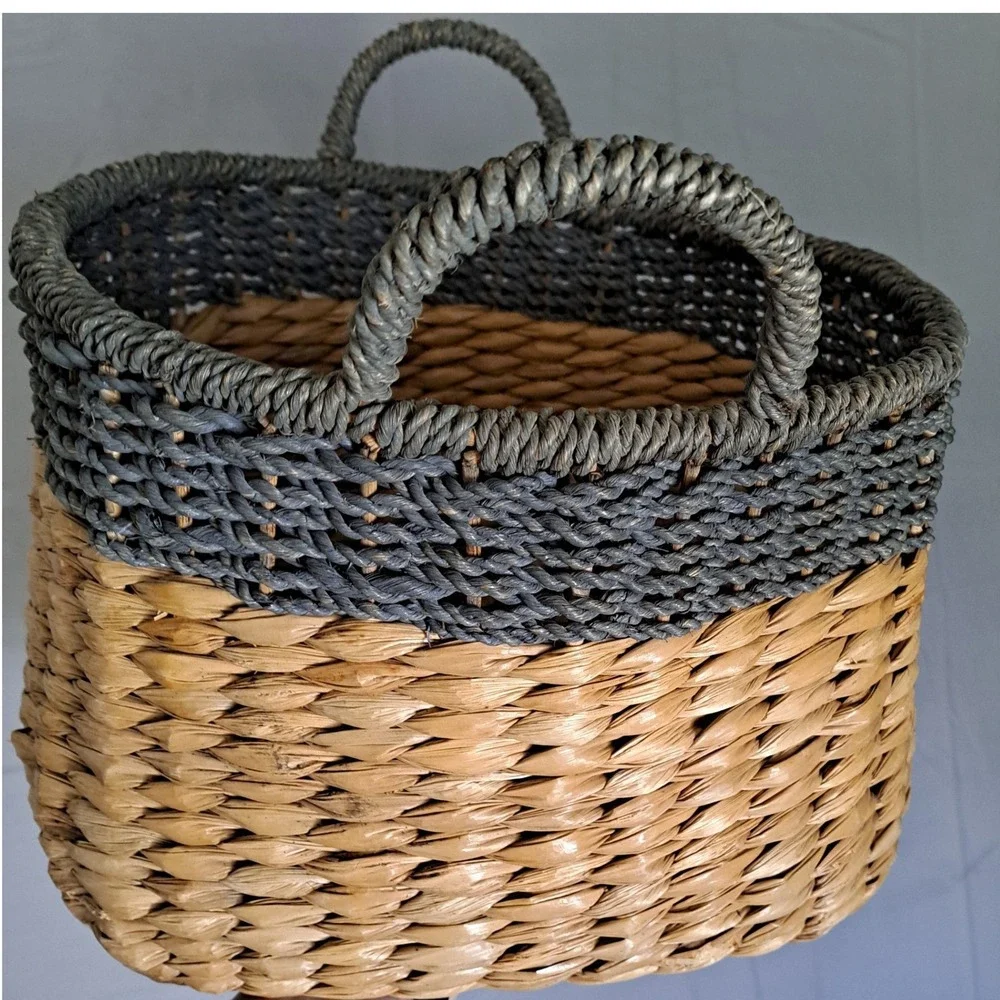 Woven Seagrass Storage Basket XL Natural Gray Two Tone Handles Boho NWT Home